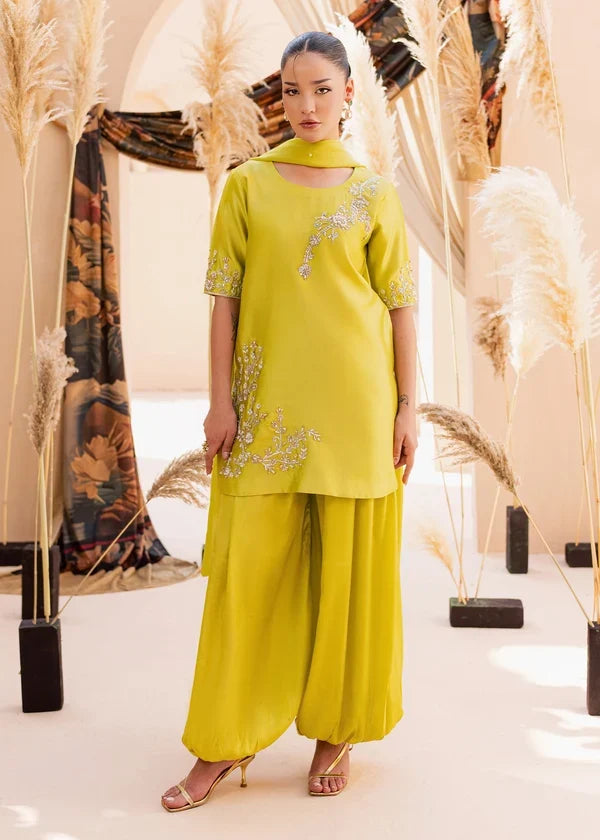 Lumene luxury pret ensemble by Uzman Yasen