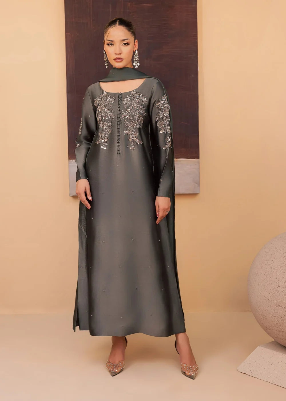 Nida luxury pret ensemble by Uzman Yasen