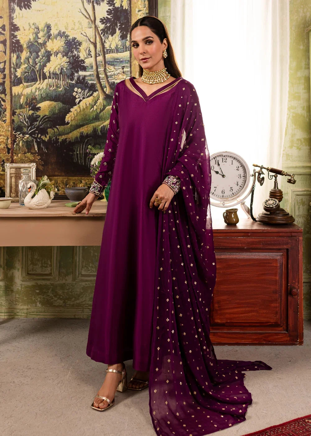 Anya luxury pret ensemble by Uzman Yasen