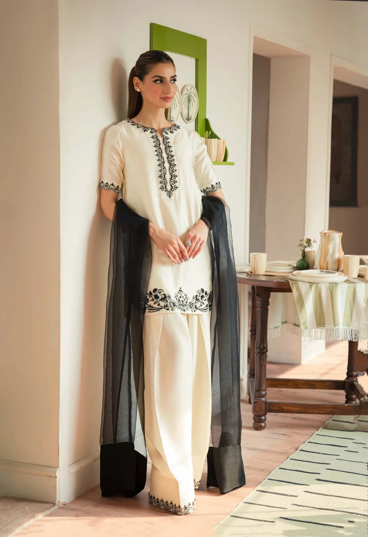Raya formal farshi shalwar for Barat by Uzman Yasen