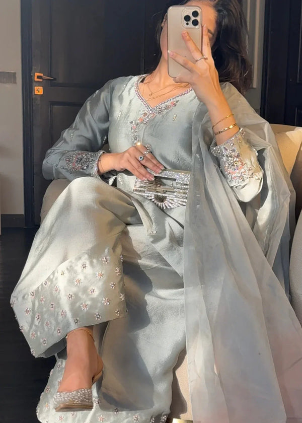 Ethnc formal farshi shalwar by Uzman Yasen